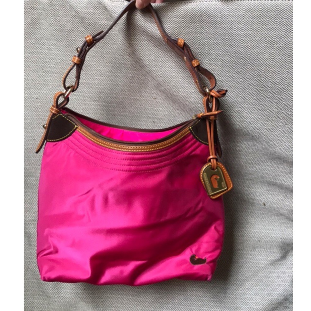 NWOT Dooney & Bourke Hot Pink Shoulder Hand Tote